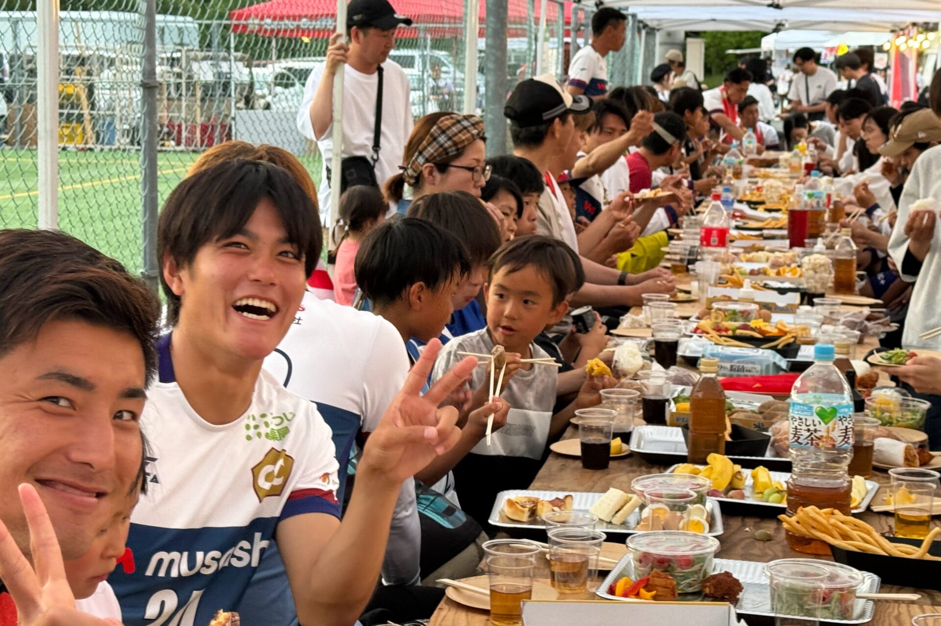 アフターマッチパーティの様子